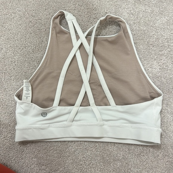 Lululemon high neck bra size 6 - Picture 2 of 2
